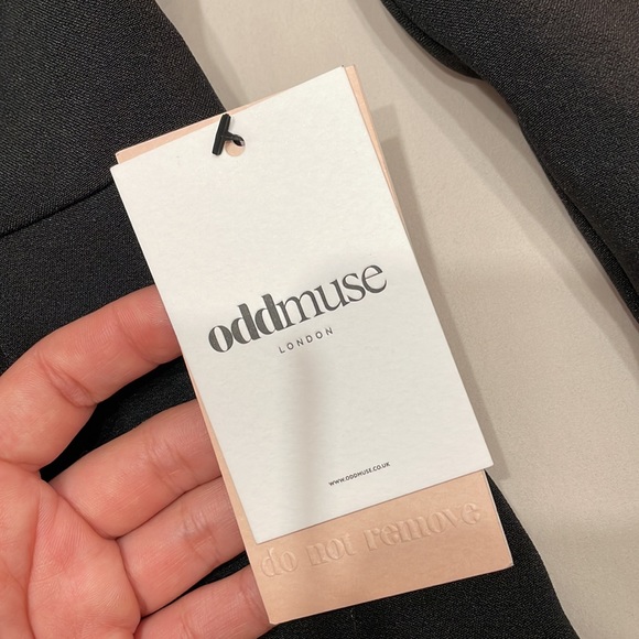 Oddmuse - Picture 2 of 3